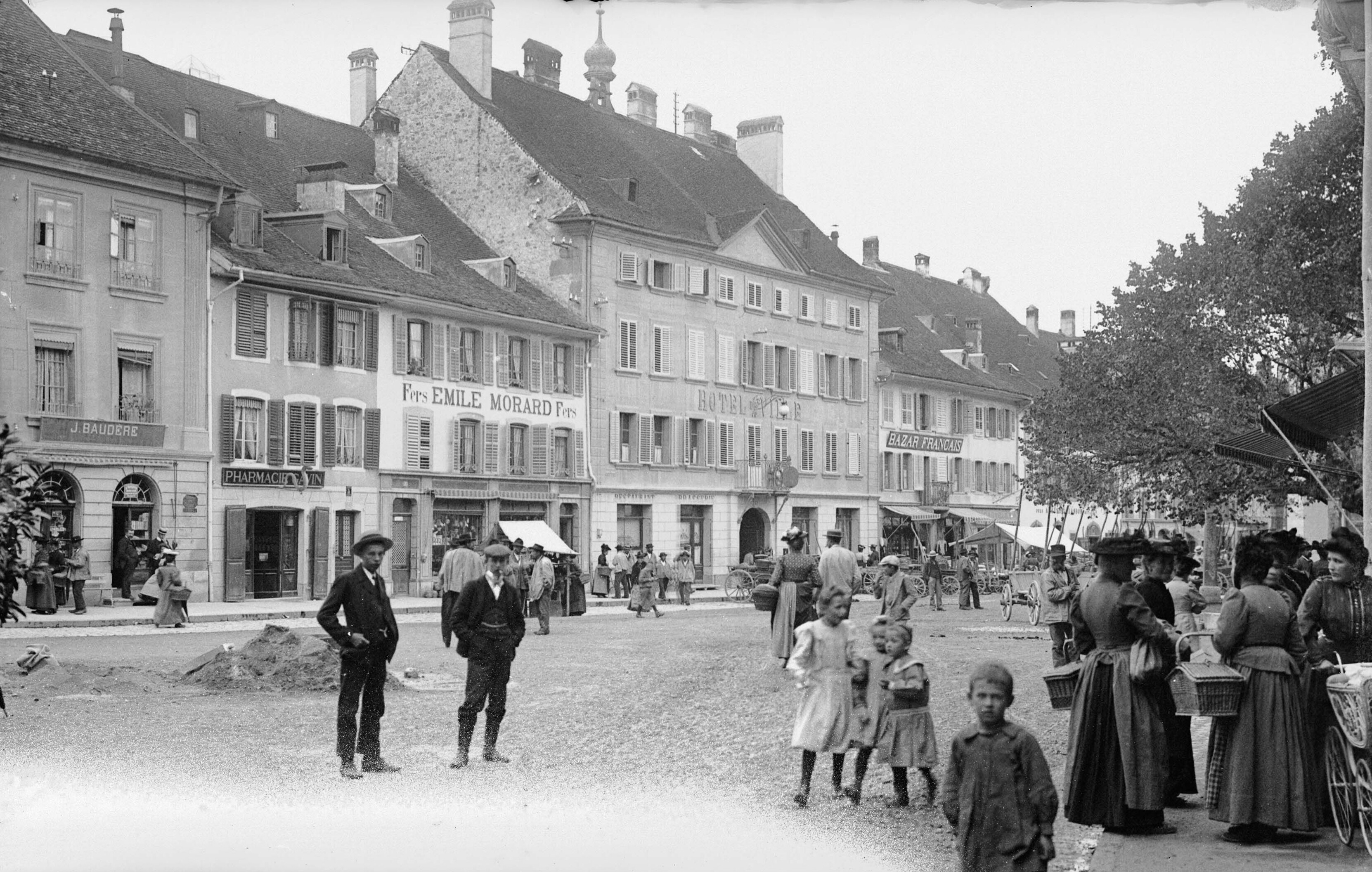 Charles Morel, Bulle, Place du Tilleul et Grand Rue, 1907